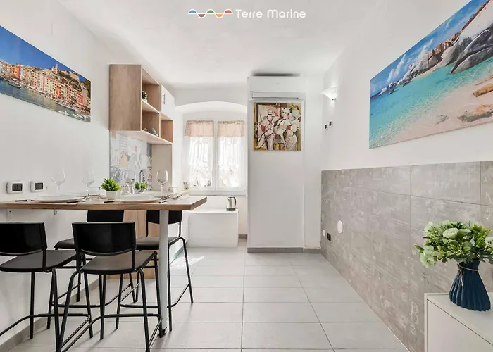 Richard's House, Terre Marine *