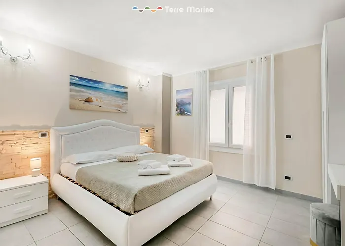 Richard's House, Terre Marine * לה ספציה